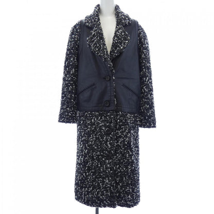 Chanel P62088V47480 Calfskin Coat