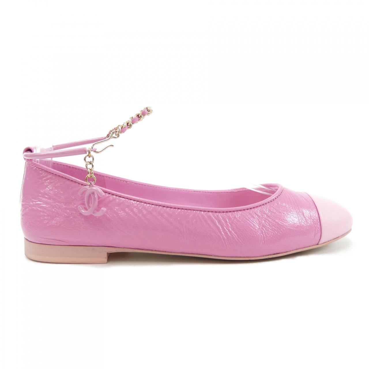 Chanel G38986X56397 Shiny Lambskin Flat Shoes