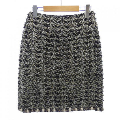 Chanel P44043V32312 Skirt