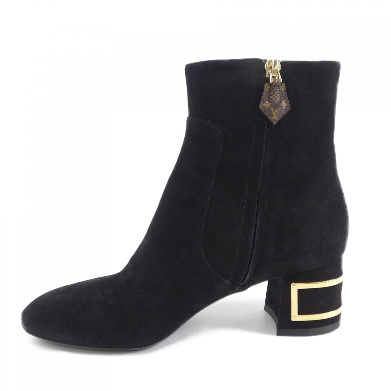 Louis Vuitton Bliss Line Suede Boots