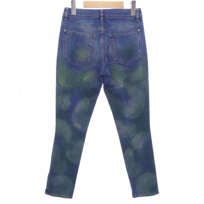 Chanel P55667V42007 Jeans