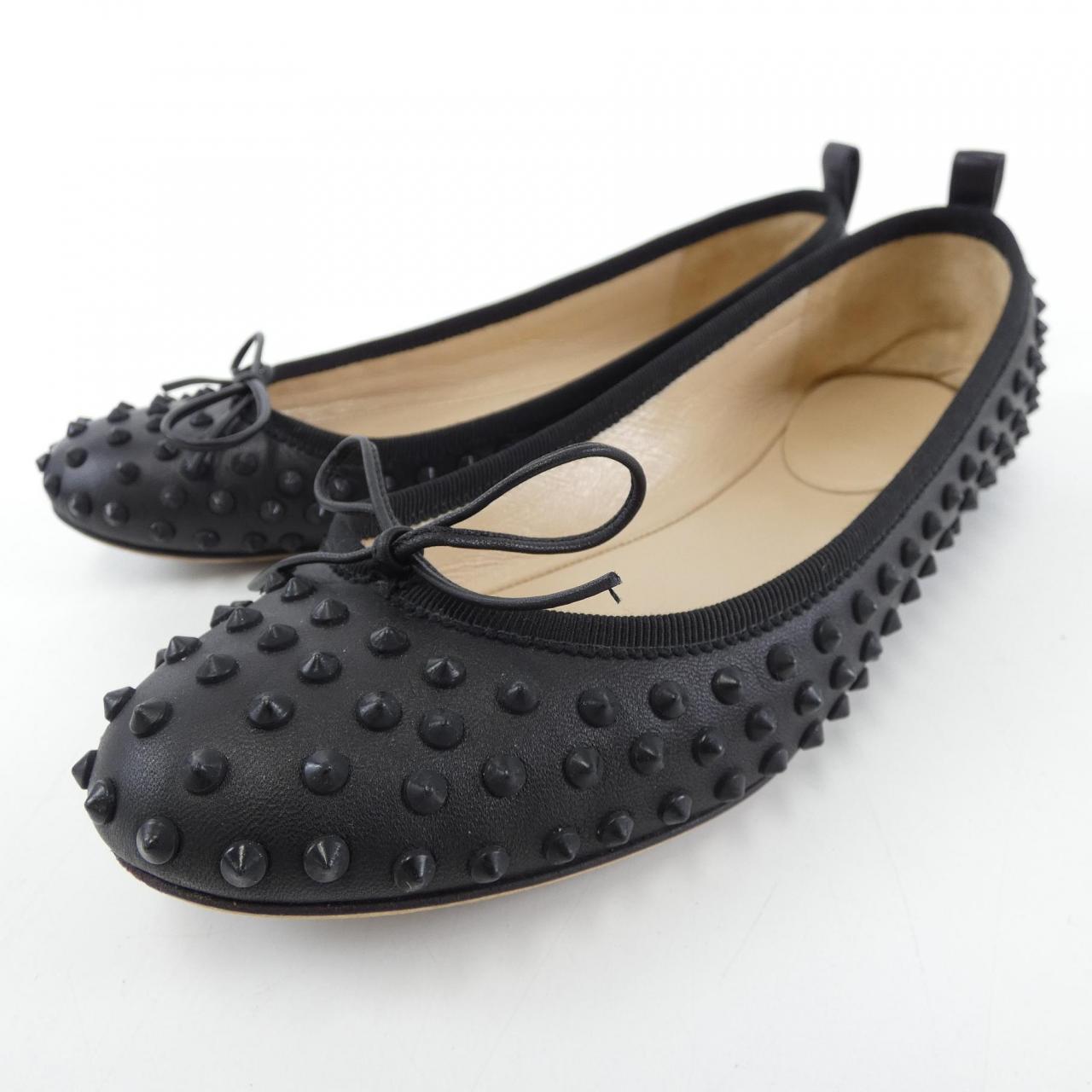 Gucci 363592 Flat Shoes