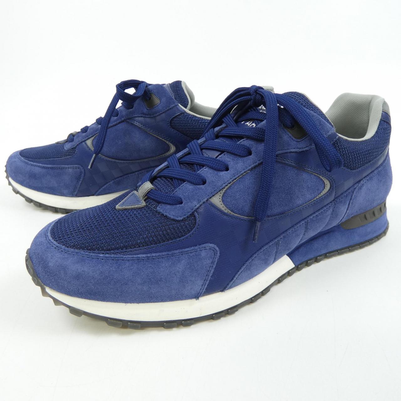Louis Vuitton Run Away Line Sneakers