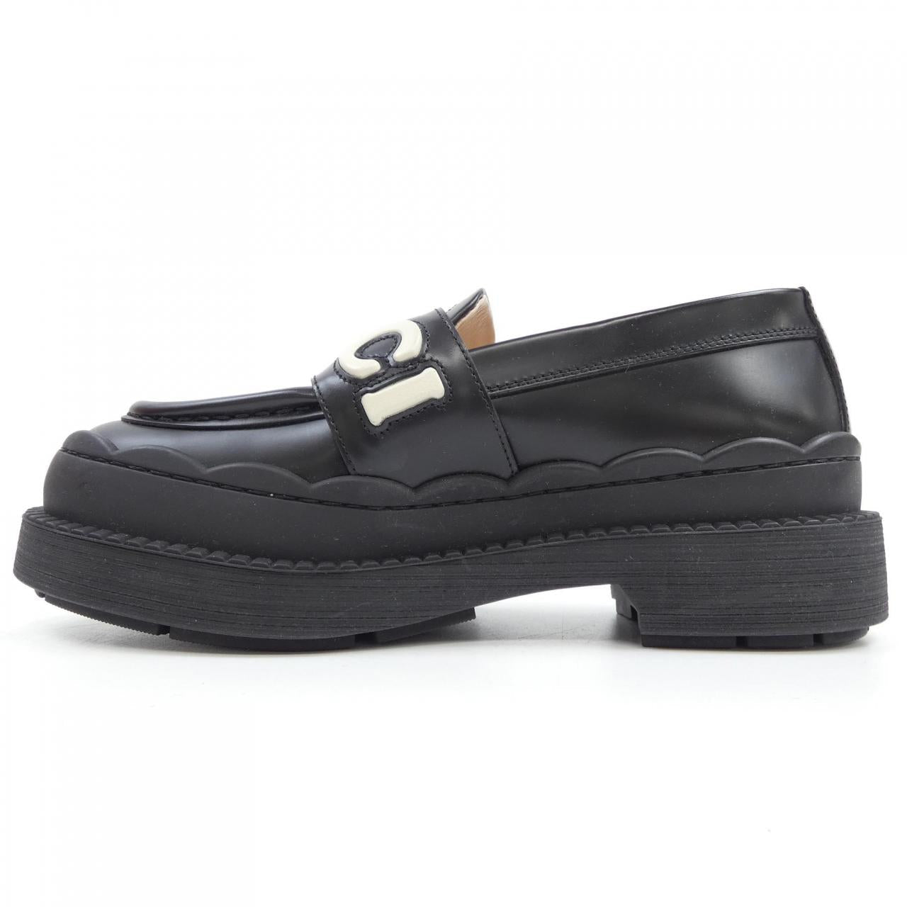 Gucci Leather Shoes