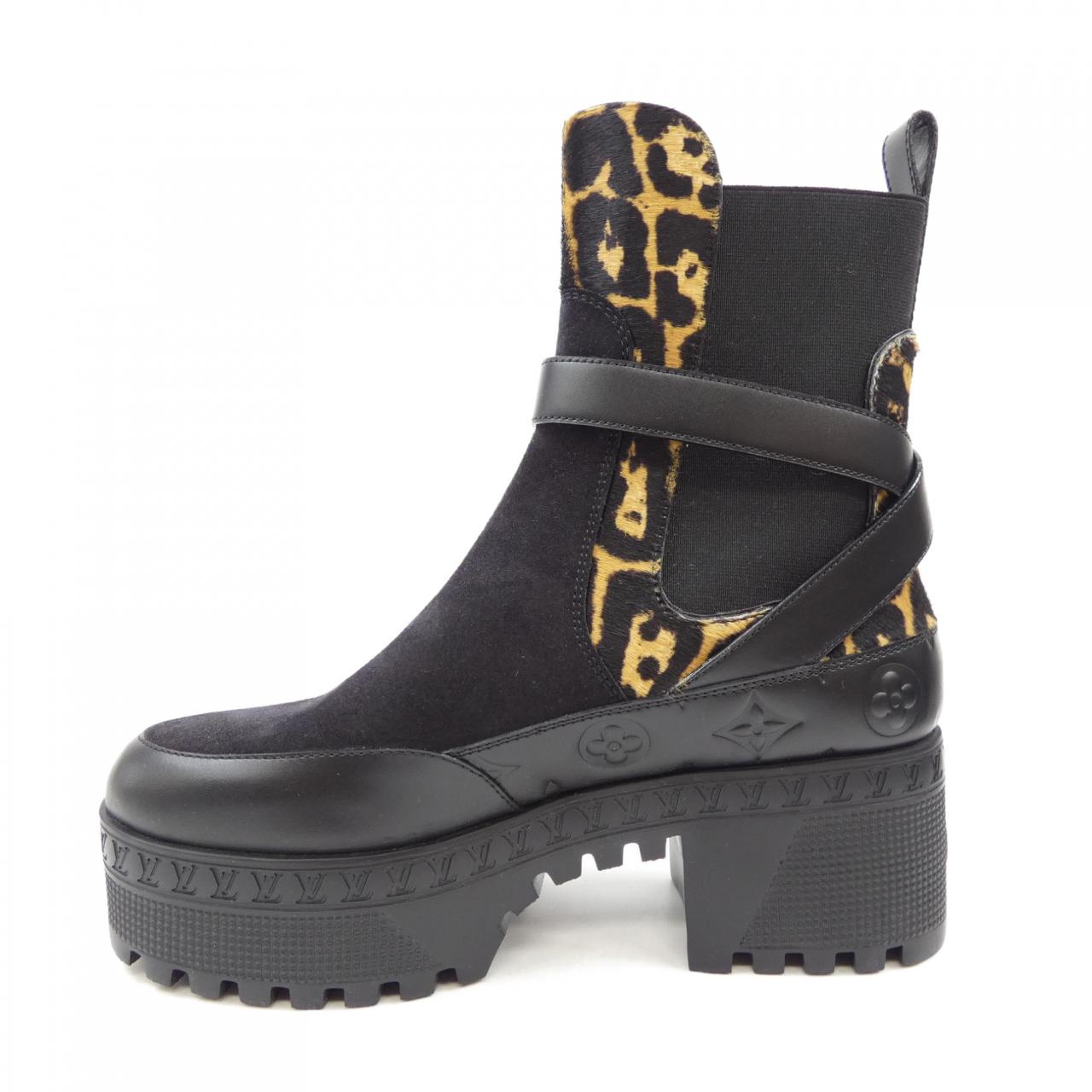 Louis Vuitton Laureate Boots