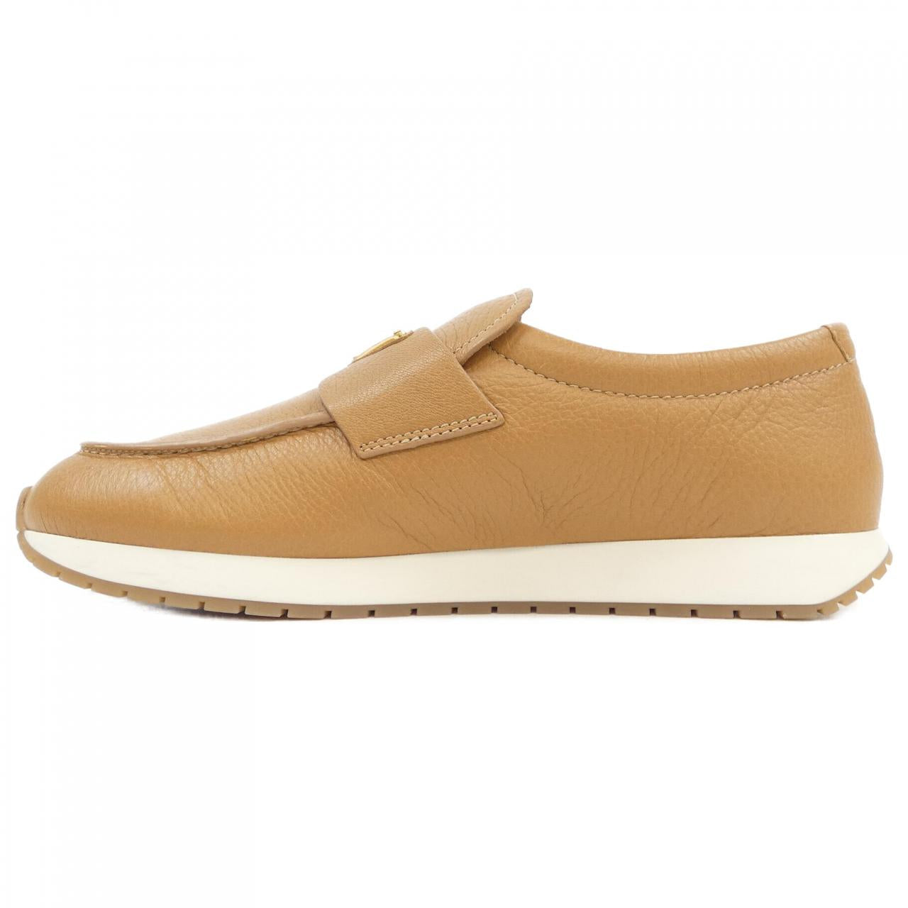 Prada 2DG136 Leather Shoes