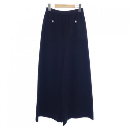 Chanel P62220K47614 Cashmere Blend Pants