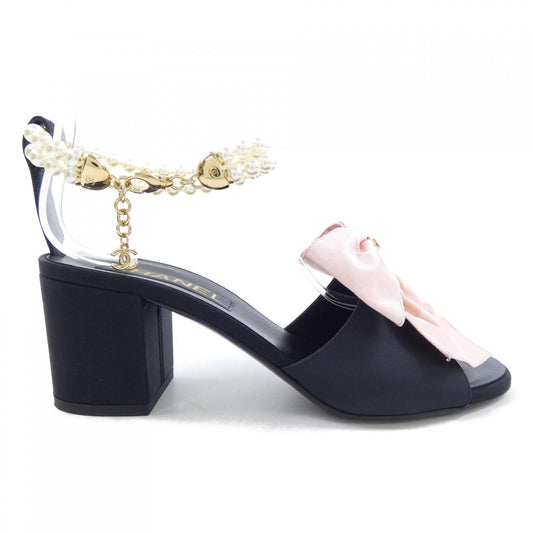 Chanel G45813B17349 Silk & Imitation Pearl Sandals