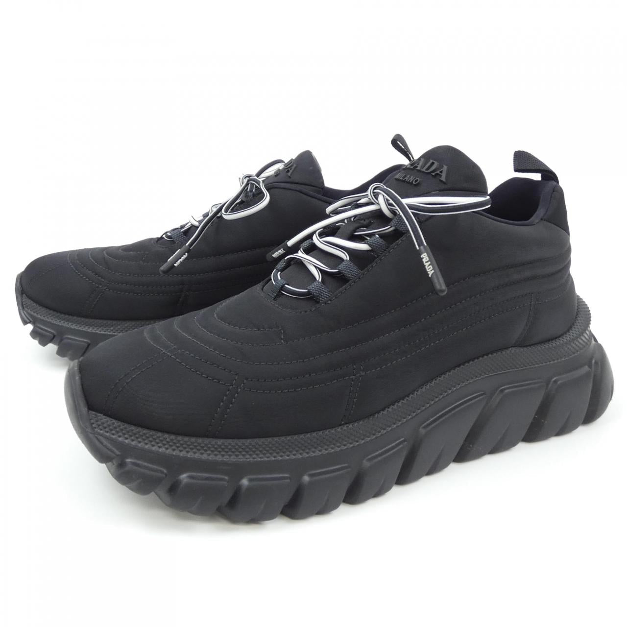Prada 1E655M Re-Nylon Sneakers