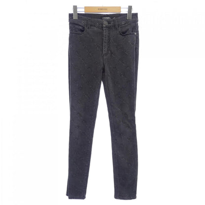 Chanel P62010V47630 19B Jeans