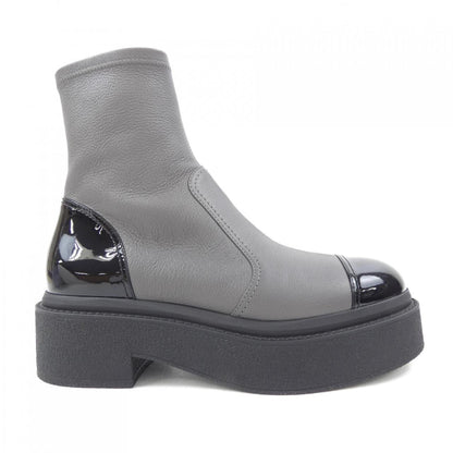 Chanel G45329B14510 Grained Calfskin Patent Calfskin Short Boots
