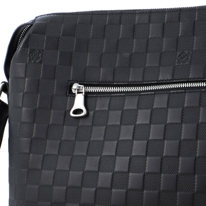 Louis Vuitton Discovery Messenger Bag Damier Infini Leather MM