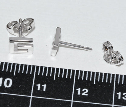 Gucci G Logo K18WG Stud Earrings
