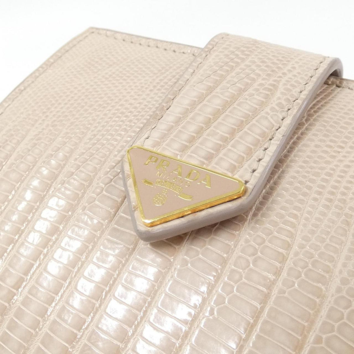 Prada 1MV204 LUCERTOLA Wallet