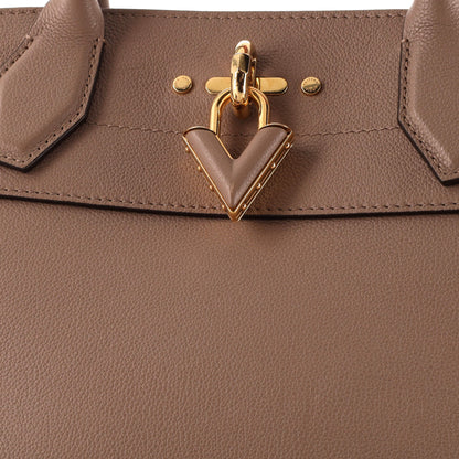 Louis Vuitton Steamer Handbag Leather MM