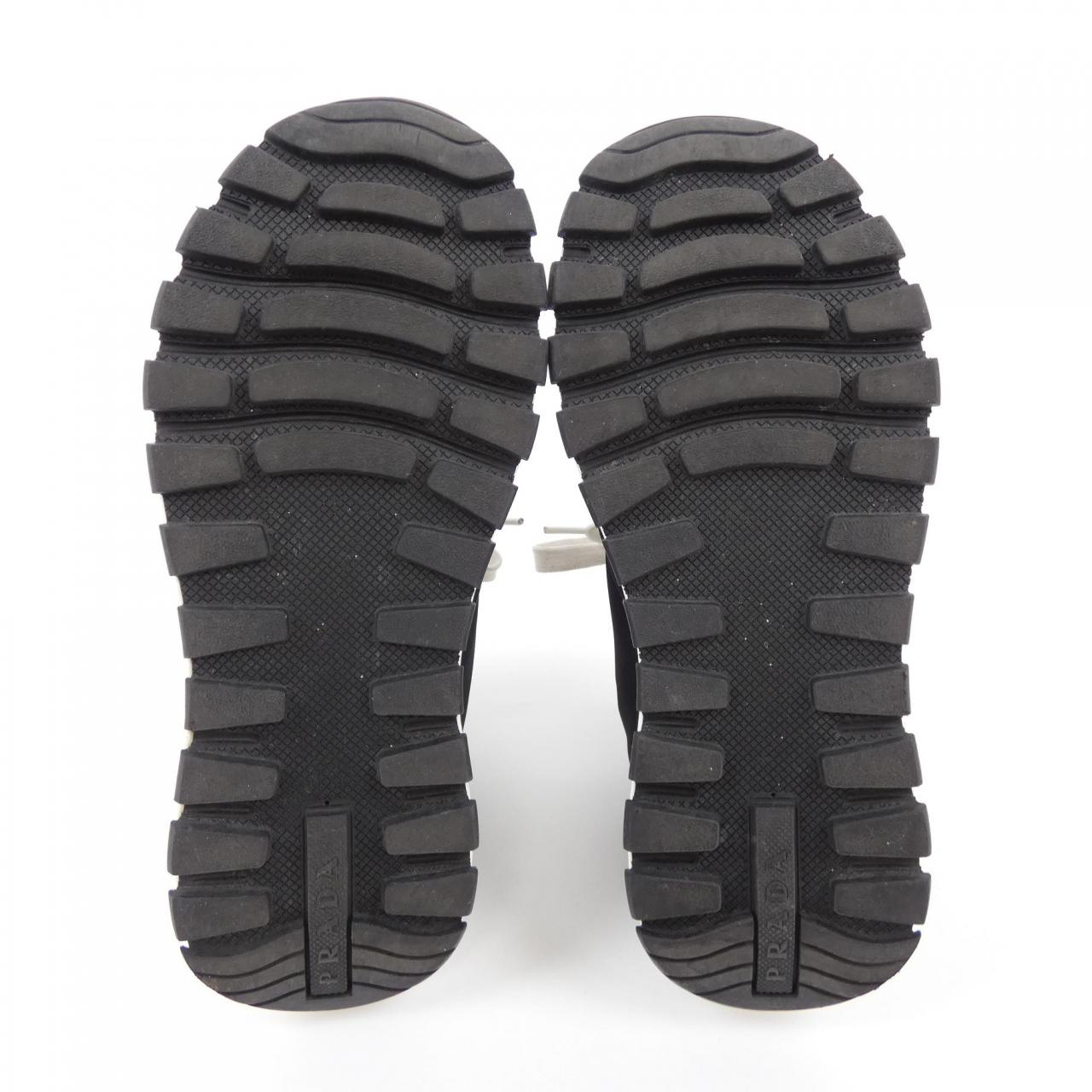 Prada RE-NYLON Sneakers