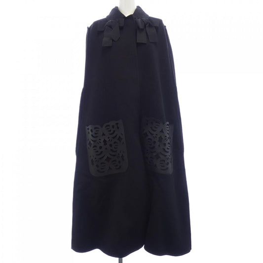 Fendi FF8338 W1D Cape