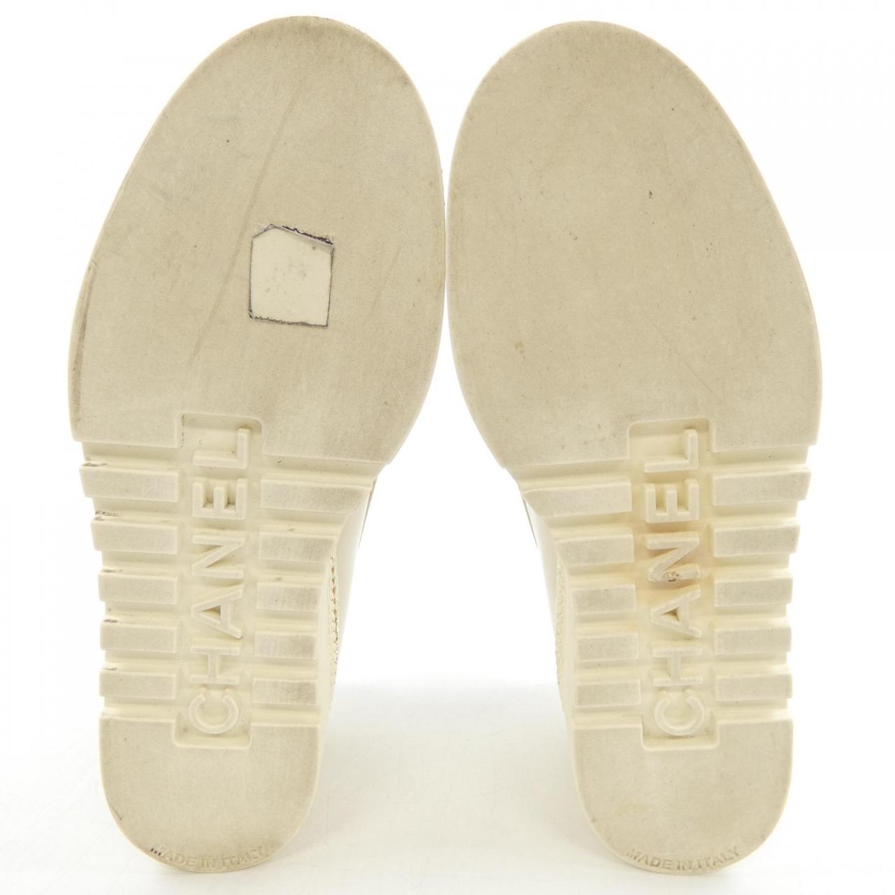 Chanel G37671X56228 Shiny Calfskin Shoes