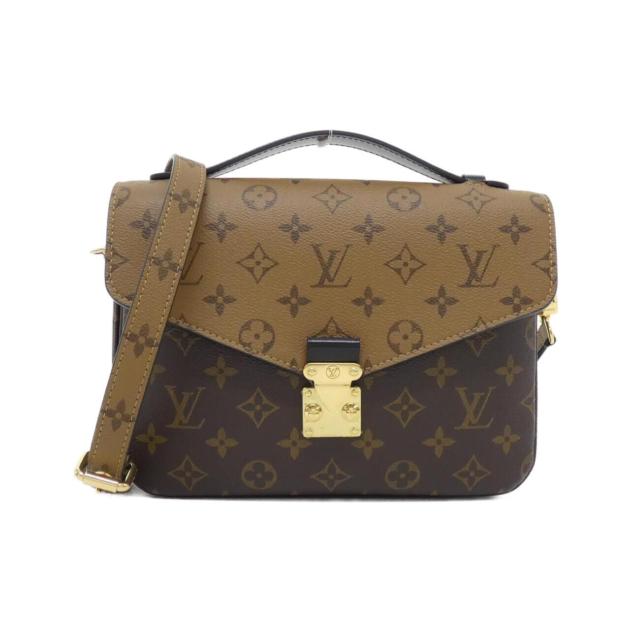Louis Vuitton Pochette Metis Monogram Shoulder Bag
