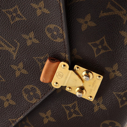 Louis Vuitton Pochette Metis Monogram Canvas