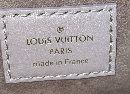 Louis Vuitton Coussin Bag Monogram Embossed Lambskin MM
