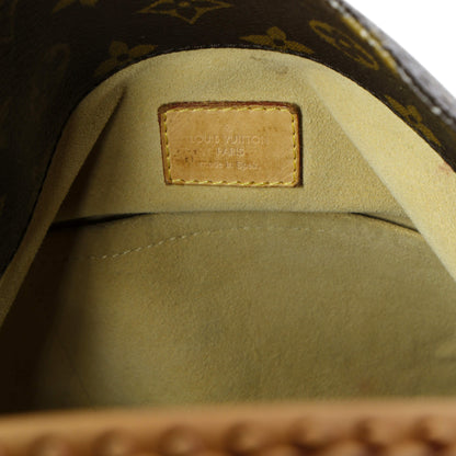 Louis Vuitton Artsy Handbag Monogram Canvas MM