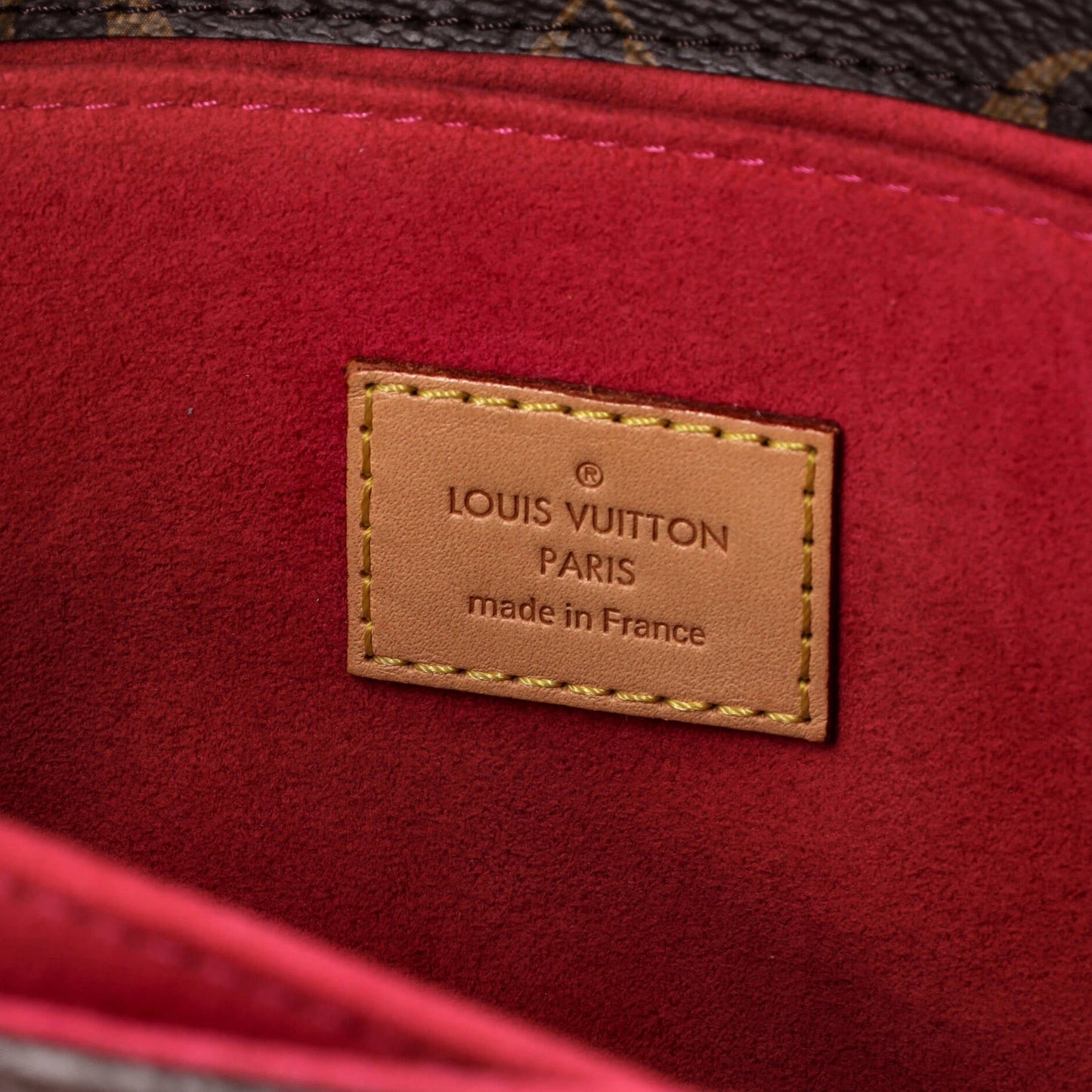 Louis Vuitton Pochette Metis Limited Edition Patches Monogram Canvas