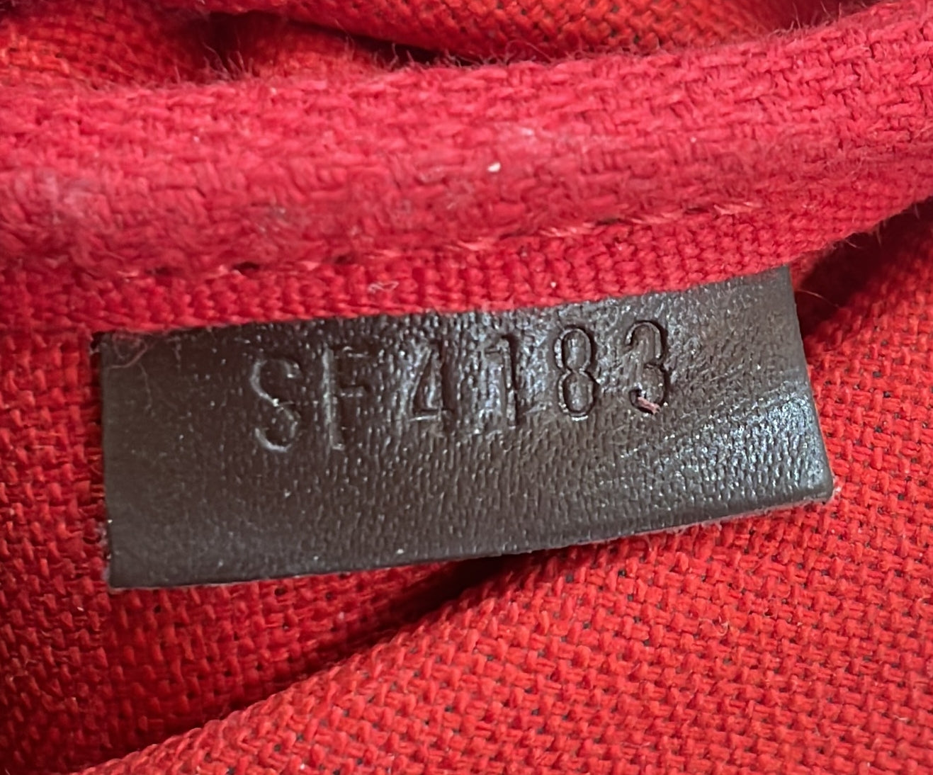 Louis Vuitton Pochette Accessoires Damier Mini