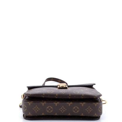Louis Vuitton Pochette Metis Monogram Canvas