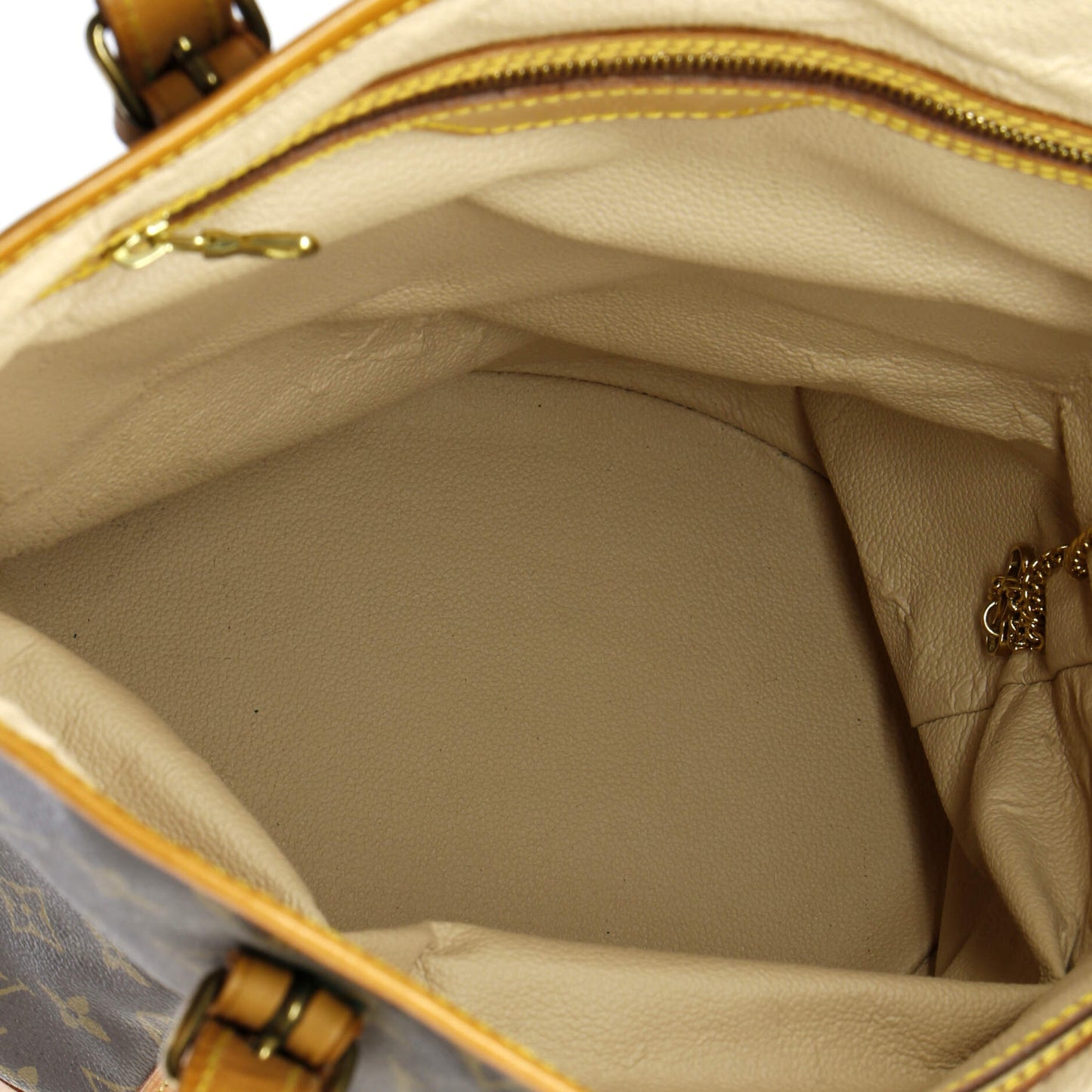 Louis Vuitton Bucket Bag Monogram Canvas GM