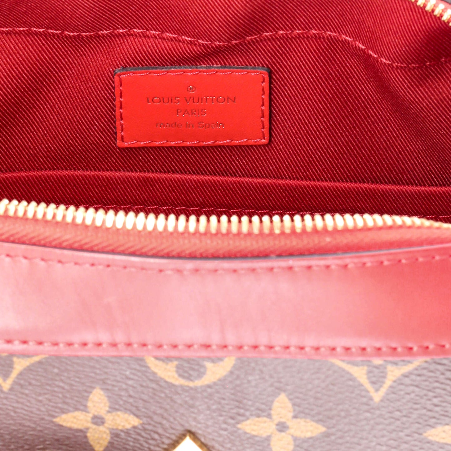 Louis Vuitton Saintonge Handbag Monogram Canvas with Leather