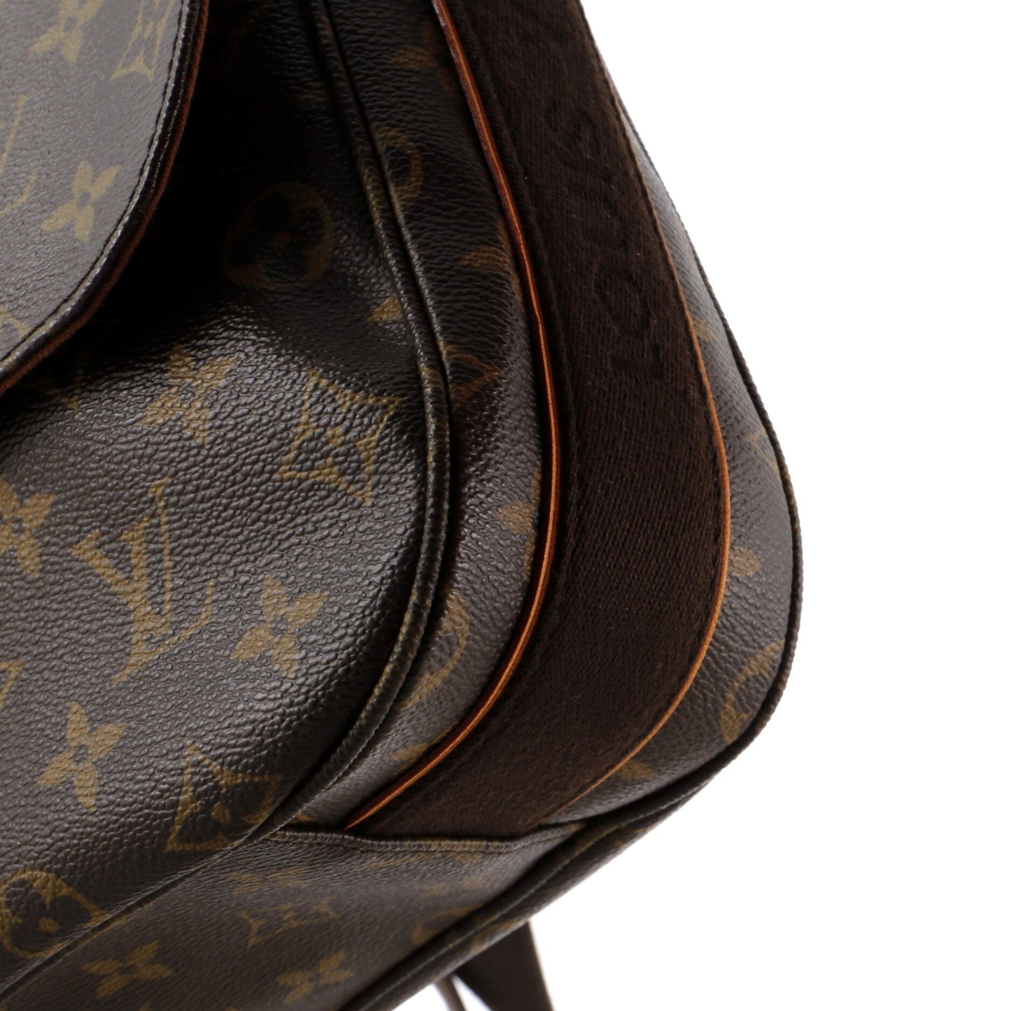 Louis Vuitton Beaubourg Messenger Bag Monogram Canvas MM