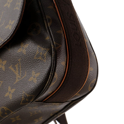 Louis Vuitton Beaubourg Messenger Bag Monogram Canvas MM