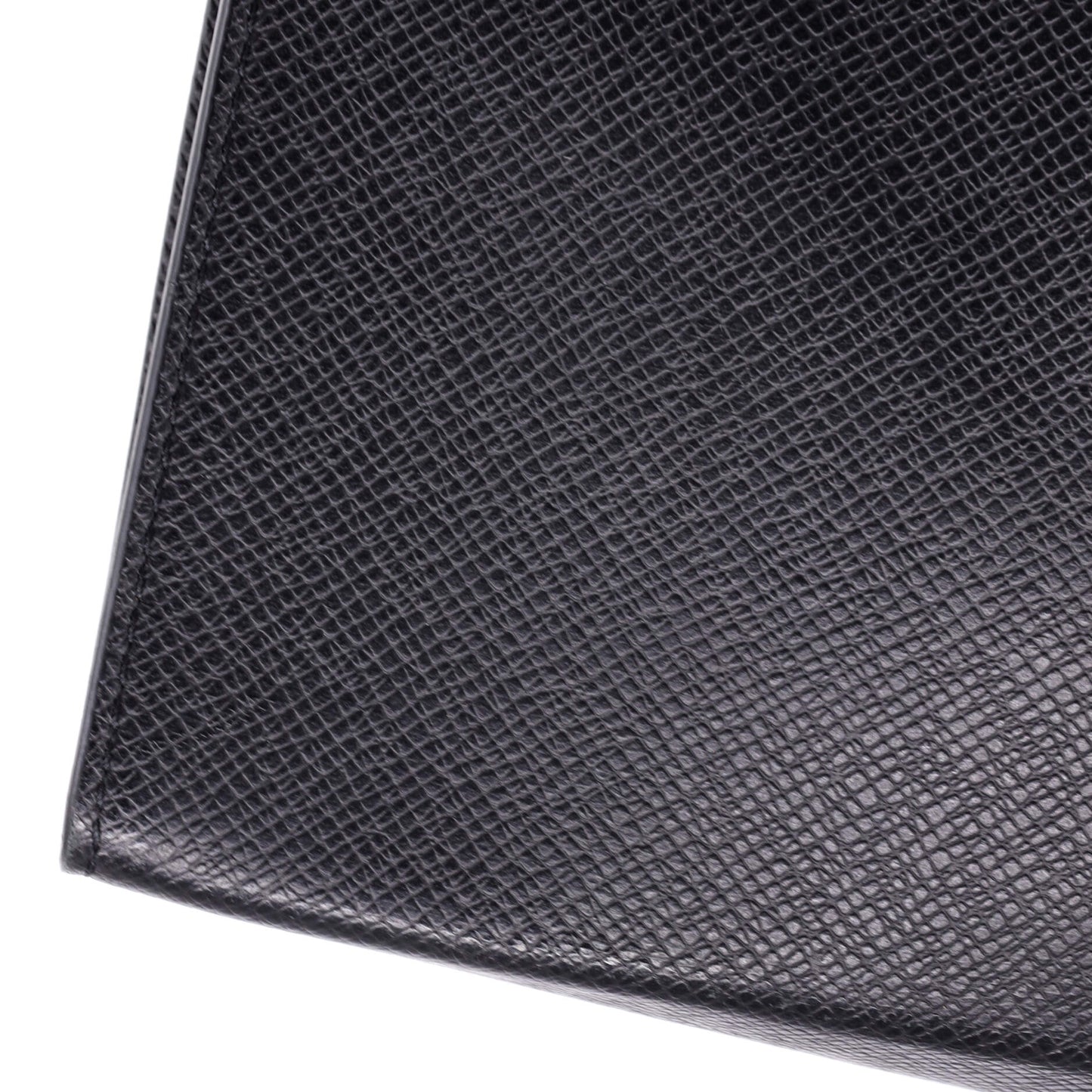Louis Vuitton Pochette Voyage Taiga Leather MM