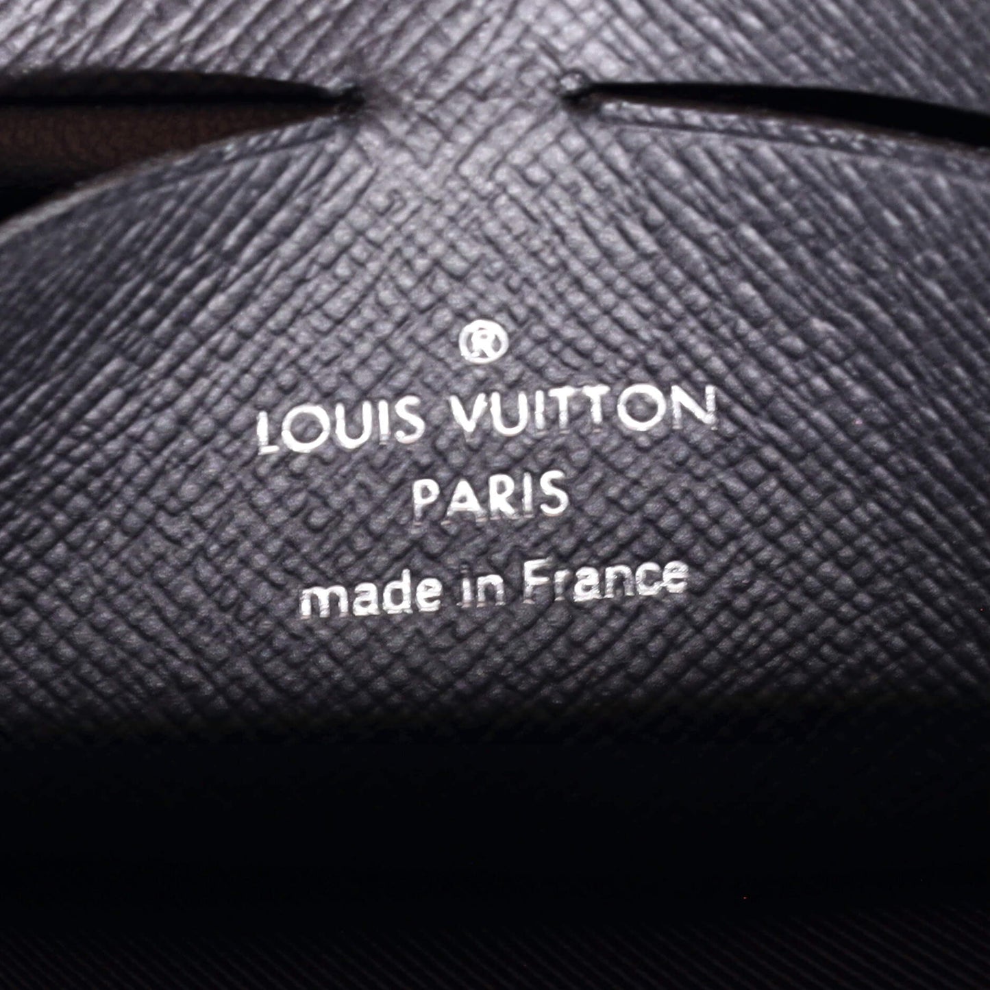 Louis Vuitton Pochette Voyage Taiga Leather MM