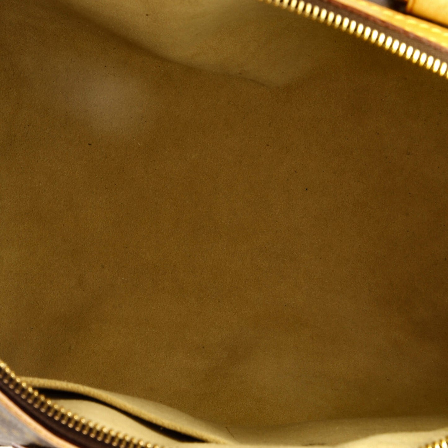Louis Vuitton Retiro Handbag Monogram Canvas PM