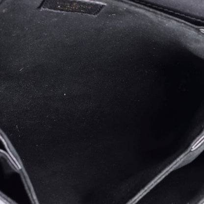 Louis Vuitton Oxford Lockme Handbag Leather