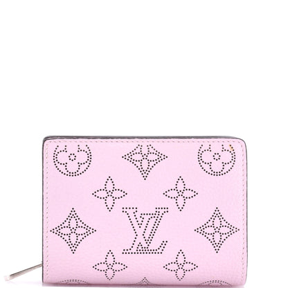 Louis Vuitton Clea Wallet Mahina Leather