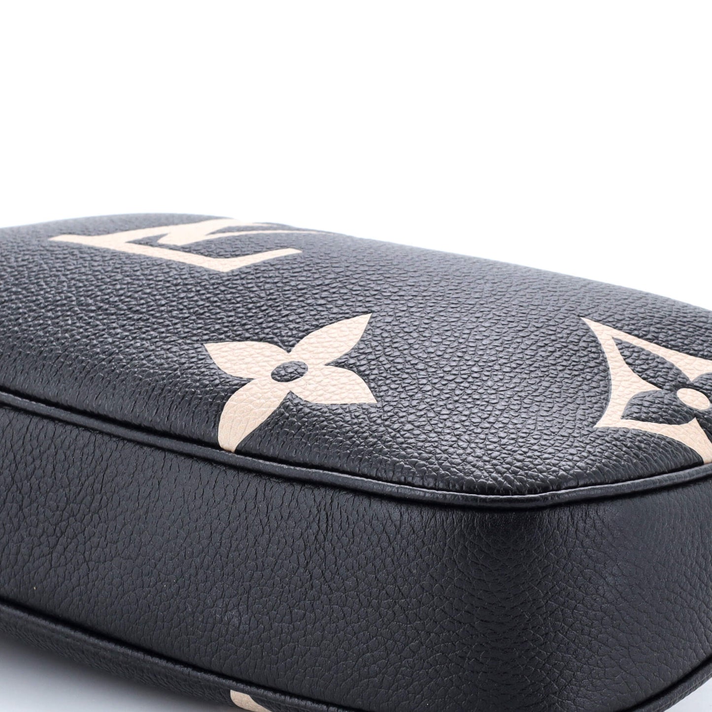 Louis Vuitton Multi Pochette Accessoires Bicolor Monogram Empreinte Giant