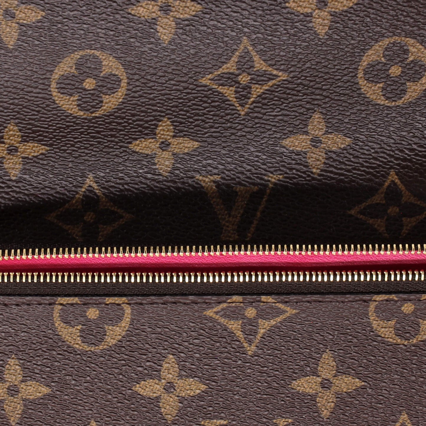 Louis Vuitton Weekend Pochette Limited Edition Monogram Canvas