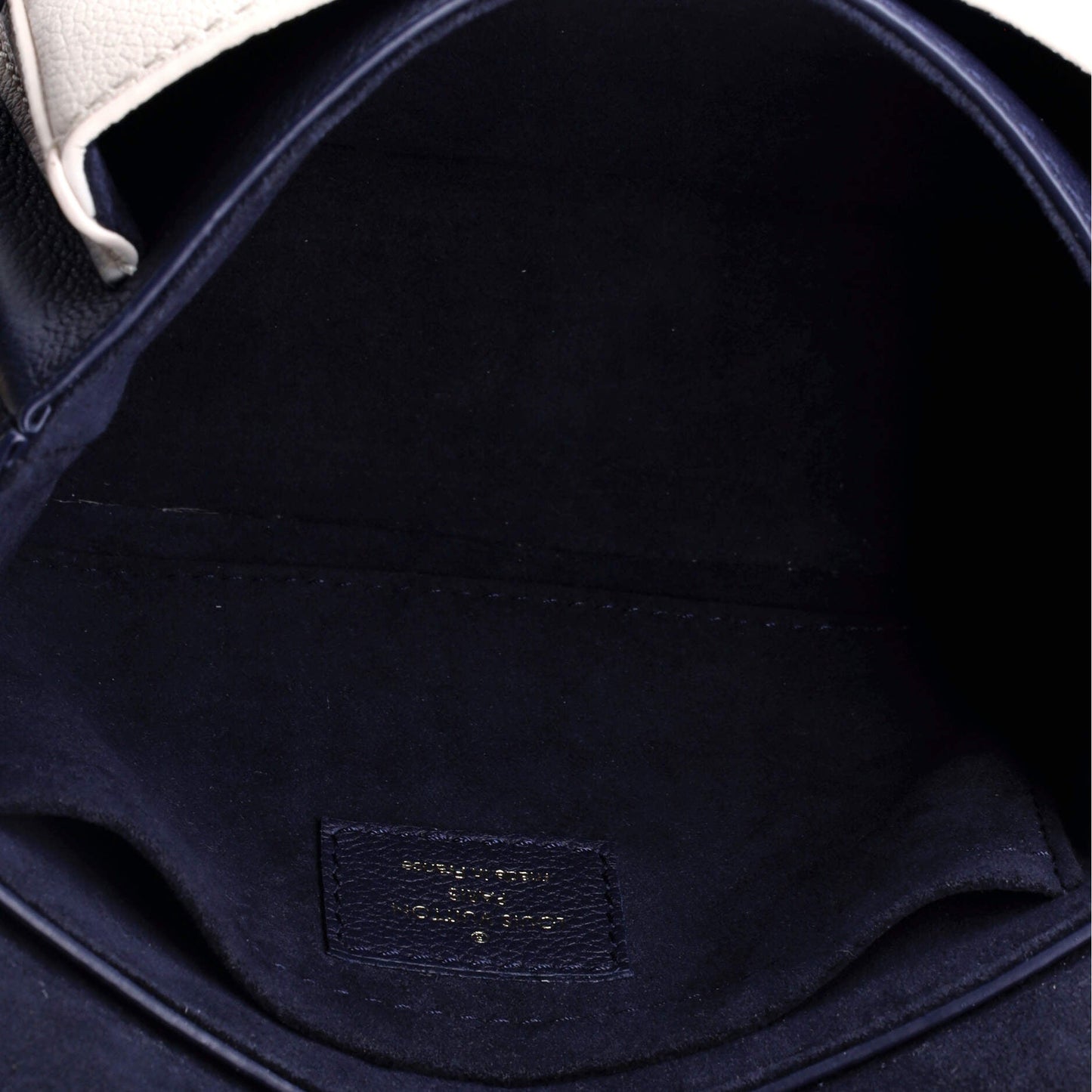 Louis Vuitton Lockme Tender Handbag Leather