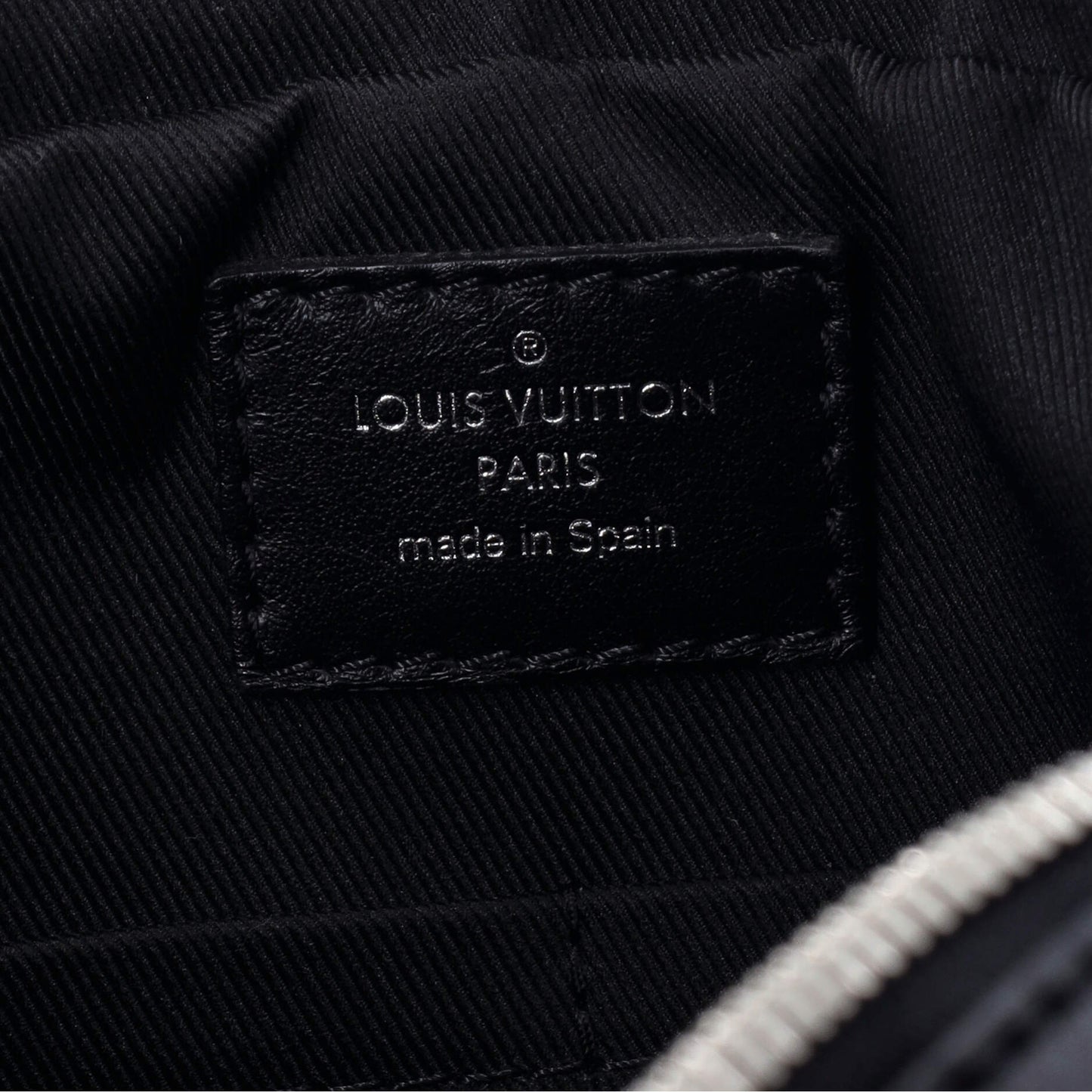 Louis Vuitton Trocadero NM Messenger Damier Graphite PM