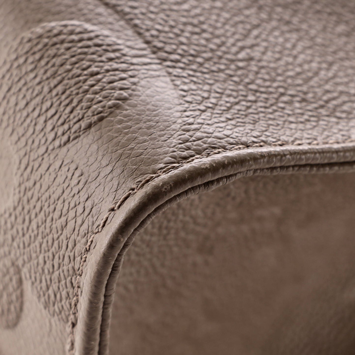 Louis Vuitton OnTheGo Tote Monogram Empreinte Giant MM