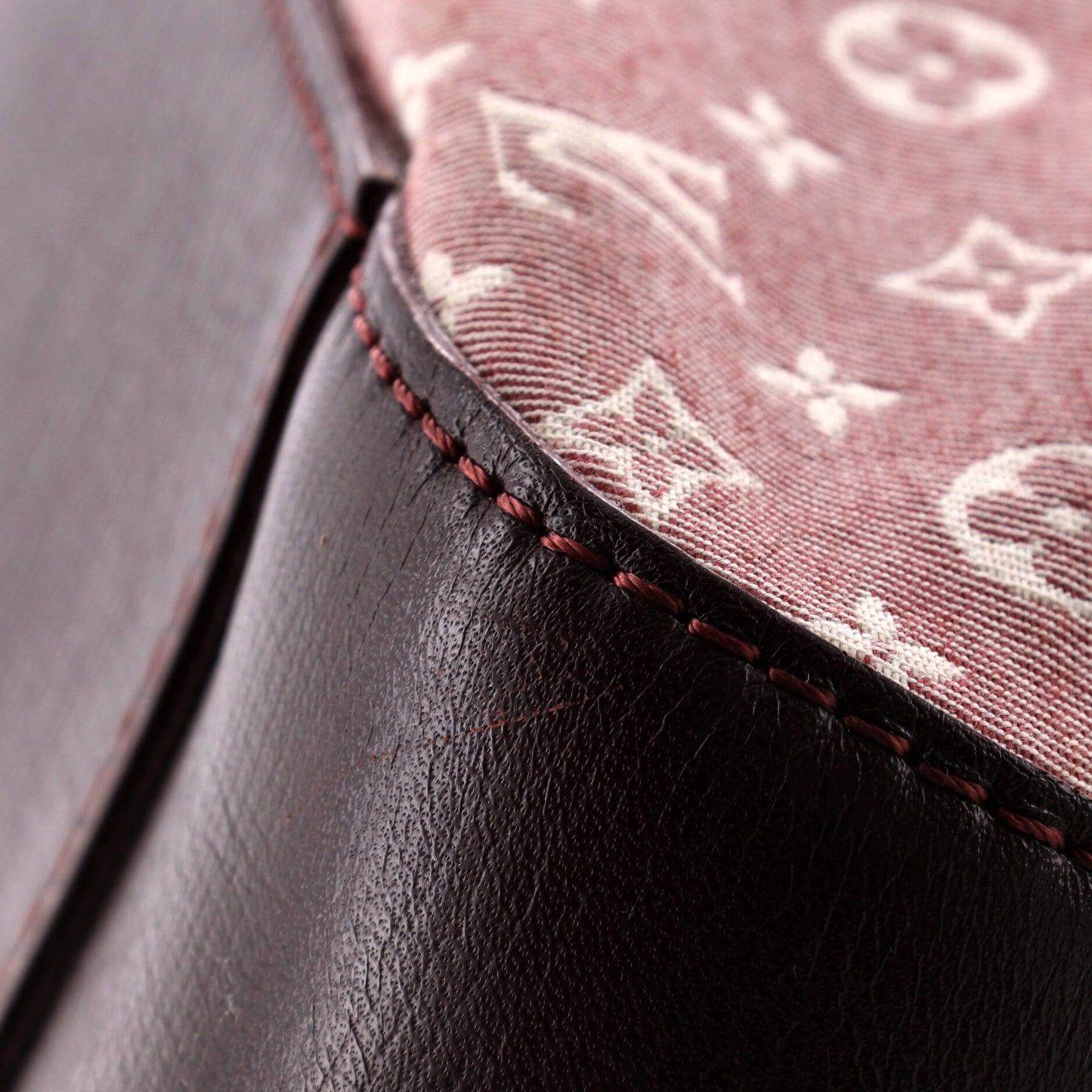 Louis Vuitton Rendez Vous Handbag Monogram Idylle MM