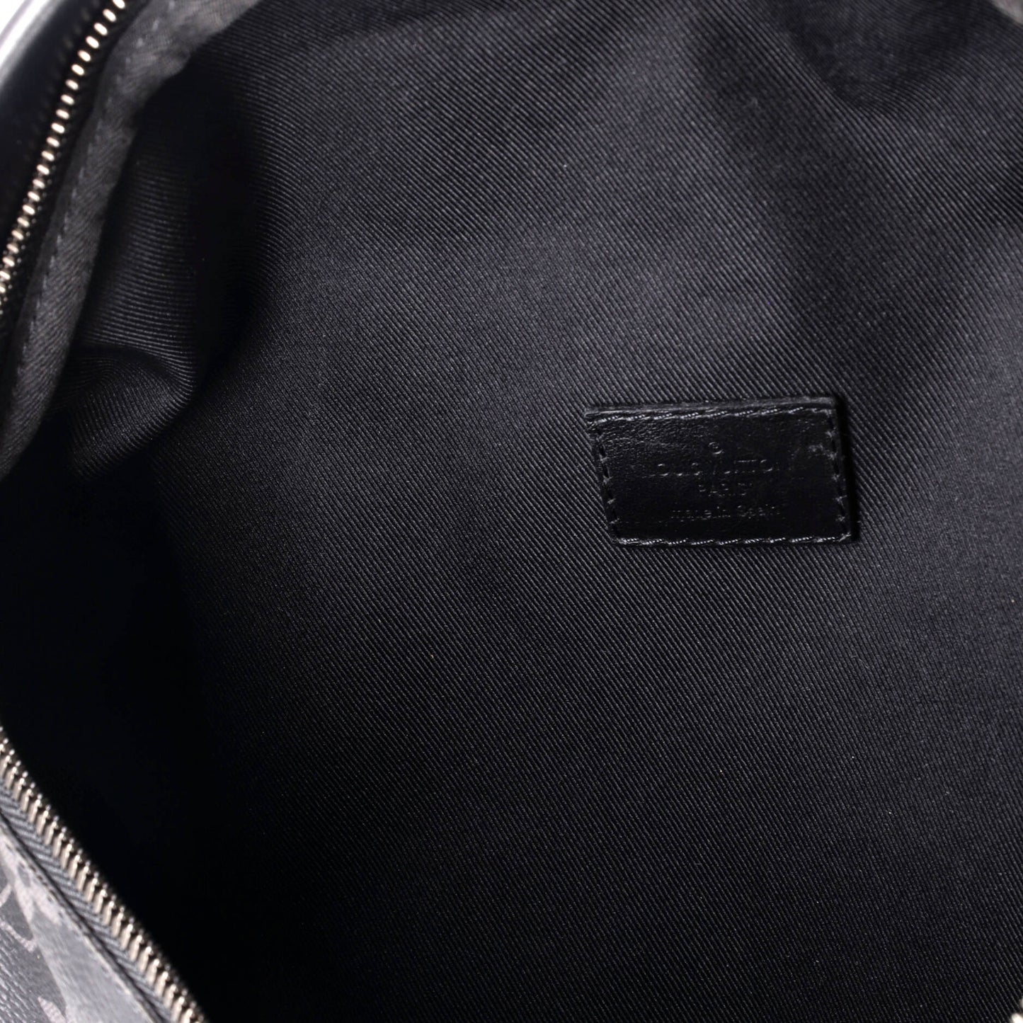 Louis Vuitton Discovery Bumbag Monogram Eclipse Canvas