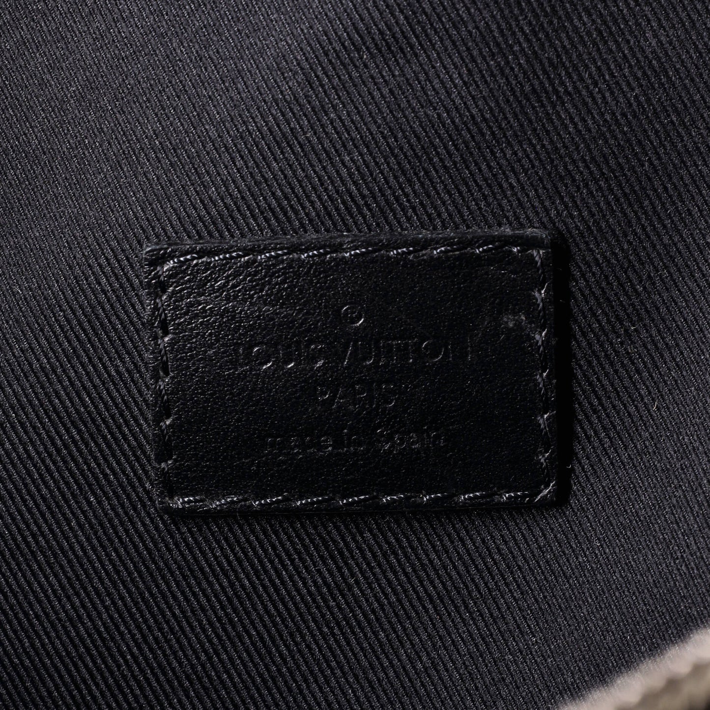 Louis Vuitton Discovery Bumbag Monogram Eclipse Canvas
