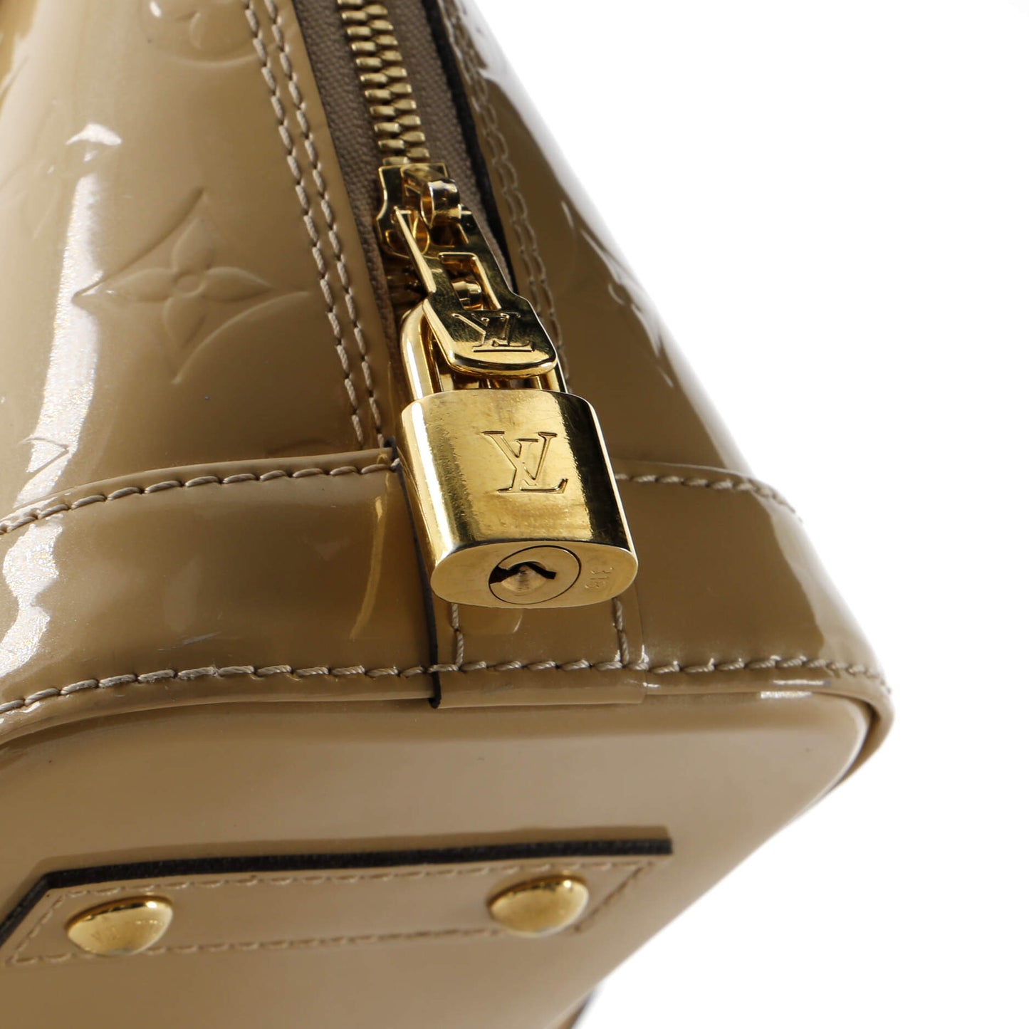 Louis Vuitton Alma Handbag Monogram Vernis BB