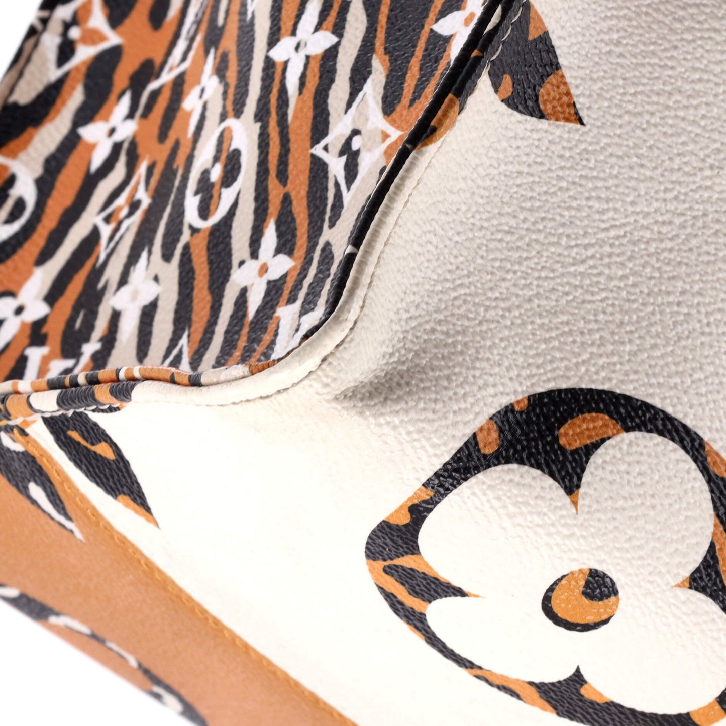 Louis Vuitton OnTheGo Tote Limited Edition Jungle Monogram Giant GM