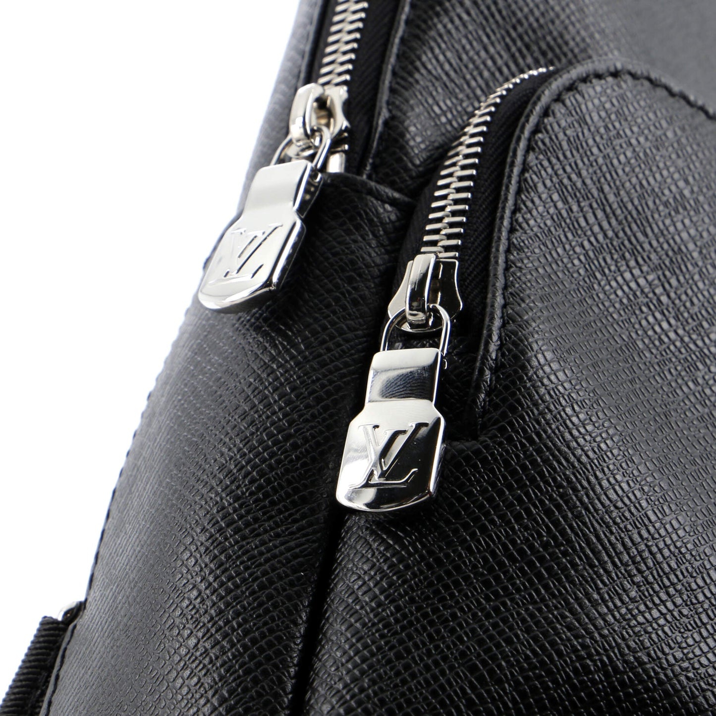 Louis Vuitton Avenue Sling Bag Taiga Leather
