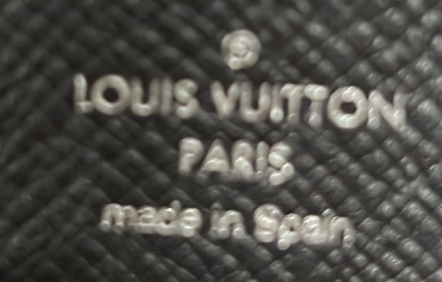 Louis Vuitton Outdoor Slingbag Monogram Taigarama